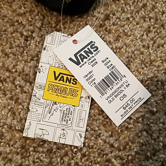 ⬇NWT, Peanuts for Vans Snoopy Backpack - Picture 2 of 7